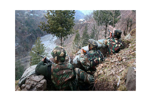 Jammu & Kashmir : कुपवाड़ा में सेना ने आतंकवादियों की घुसपैठ की कोशिश को किया नाकाम, एक आतंकी ढेर