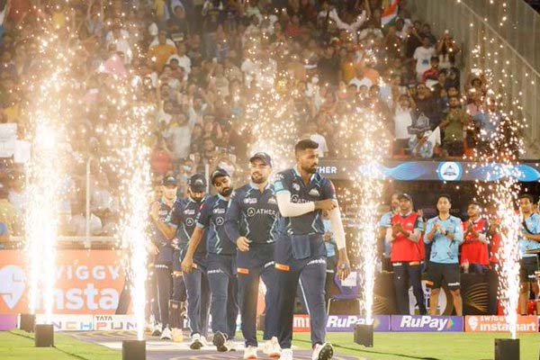 IPL 2022 : गुजरात टाइटन्स ने 7 विकटों से जीता IPL का खिताब