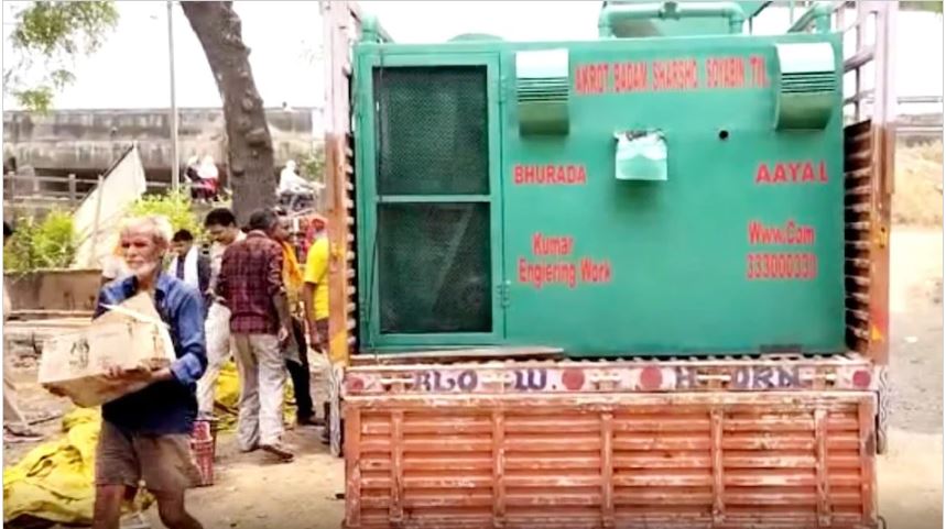 बिहार : शराबबंदी वाले बिहार में जनरेटर ने बिजली की जगह उगली शराब, हैरान कर देगा नजारा