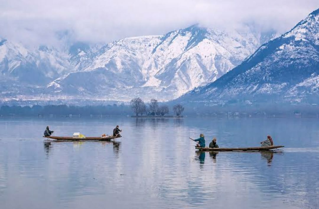 धरती का स्वर्ग देखना है तो IRCTC का Jannat-E-Kashmir टूर प्लान है एक बेहतर ऑप्शन