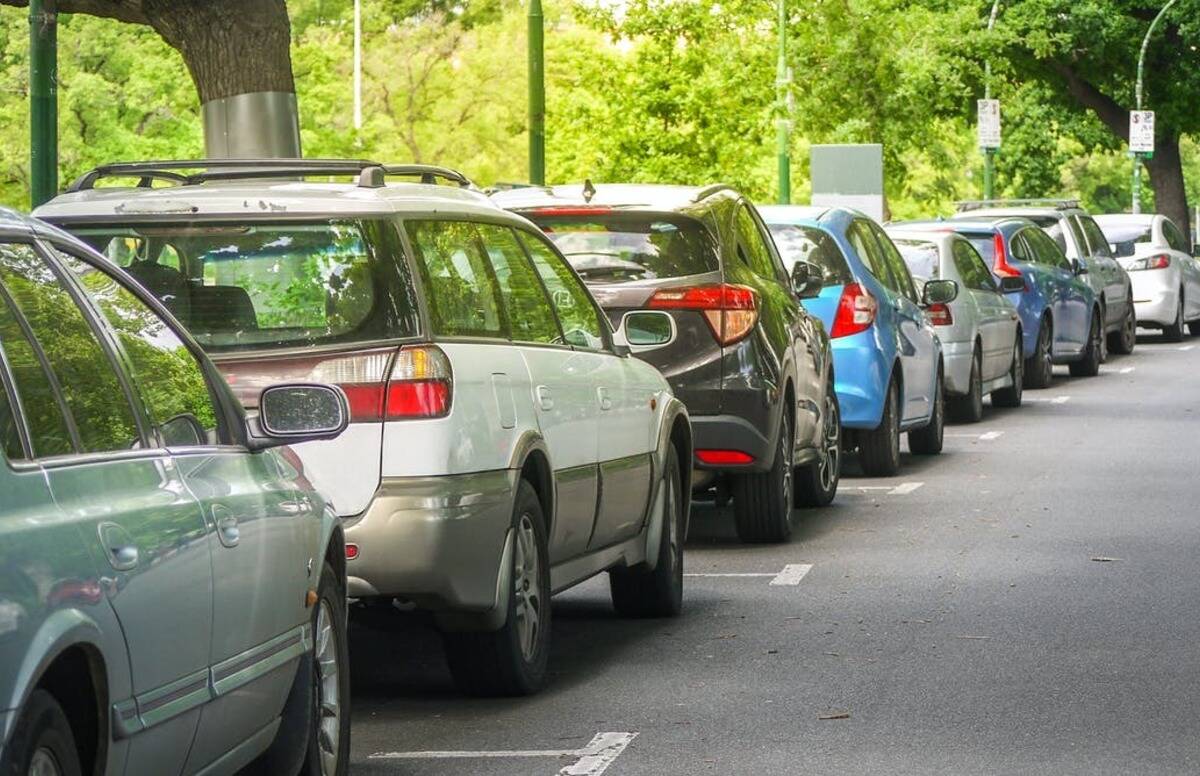 भोपाल में नई पार्किंग पॉलिसी- अब वाहन खरीदते ही देना होगा लाइफ टाइम चार्ज