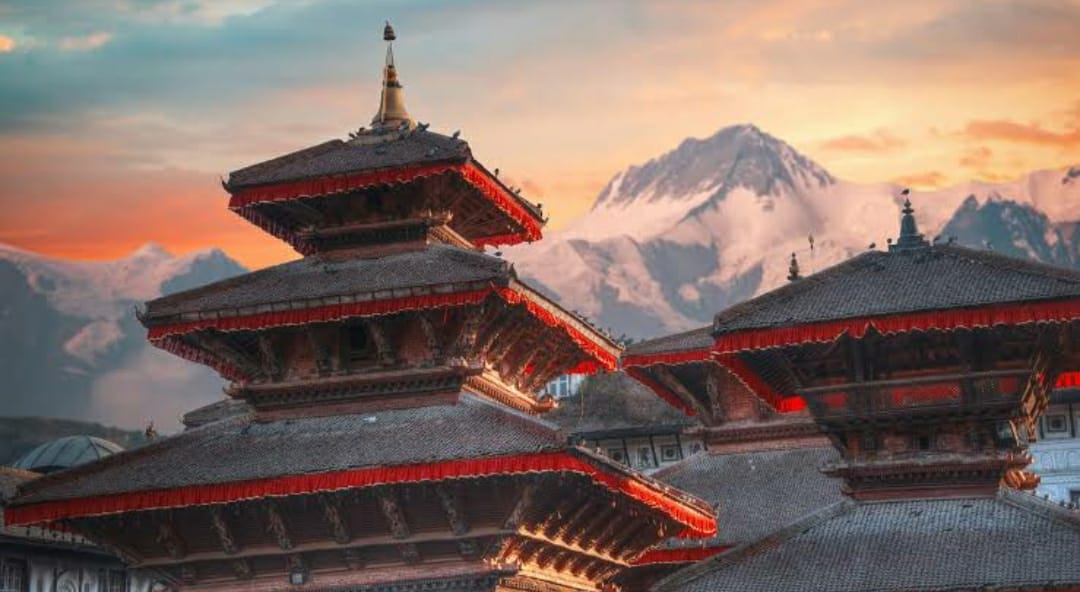 आपने नहीं देखा नेपाल? मायूस ना होइए, IRCTC का ये टूर प्लान है एक शानदार ऑप्शन