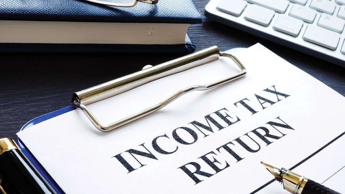 Income Tax Return : कंपनी बदली तो कैसे दाखिल करे वित्त वर्ष 2021-22 में इनकम टैक्स रिटर्न?