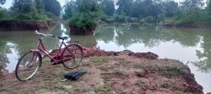दर्दनाक हादसा : अवैध उत्खनन में खोदे गये तालाबनुमा गढ्ढे में डूबने से तीन बच्चों की मौत