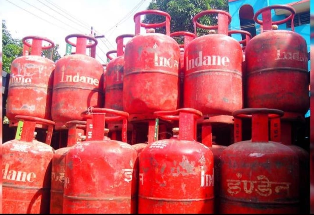 इस Diwali राज्य सरकार का गिफ्ट, फ्री मिलेंगे दो LPG Gas Cylinder, पढ़ें पूरी खबर