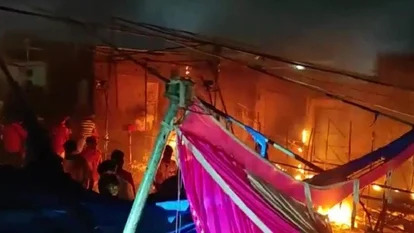 उत्तर प्रदेश के भदोही में आग लगने से हुआ भीषण हादसा, अब तक 5 लोगों की हुई मौत
