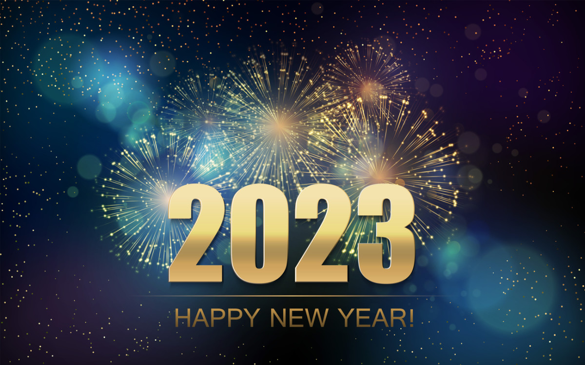 New Year 2023 Wishes: फीकी न पड़े तुम्हारे आँखों की चमक....नए साल पर अपनों को शायराना अंदाज में भेजें बधाई संदेश