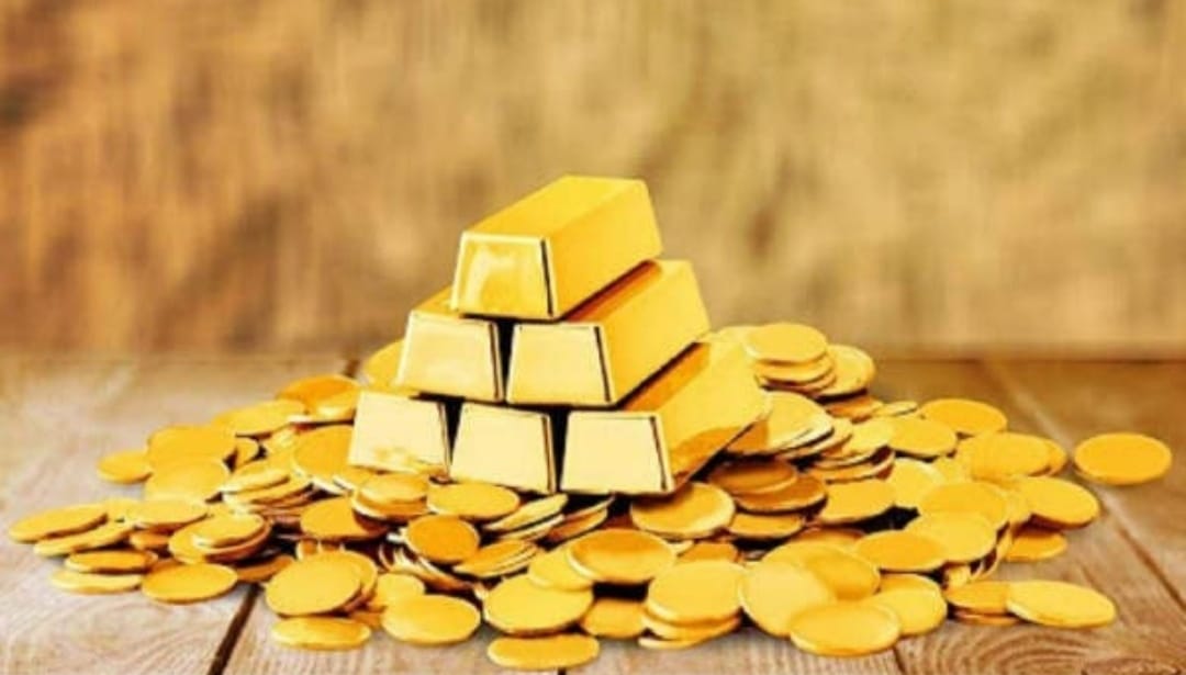 Gold Silver Rate : आज सोने में तेजी, चांदी में गिरावट, भाव देखकर ही खरीदें