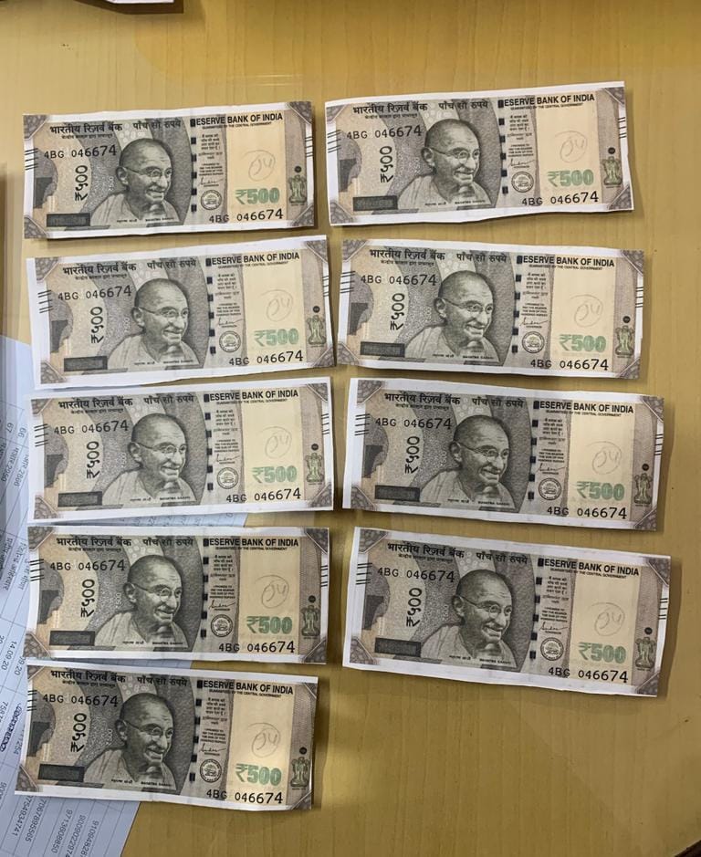 Gwalior News : 100 और 500 रुपये के नकली नोट के साथ दो आरोपी गिरफ्तार, प्रिंटर सहित अन्य सामान जब्त
