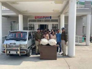 धार पुलिस ने कार से जब्त किया 15 किलो गांजा, 05 आरोपी गिरफ्तार