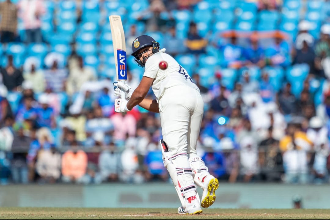 ICC Ranking 2023 : टीम इंडिया टेस्ट में भी नंबर वन, तीनों फ़ॉर्मेट में टॉप पर रहने का रचा इतिहास