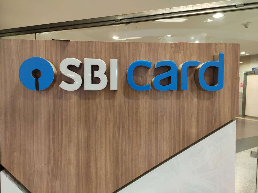 Bank Alert : इन यूजर्स को Cashback SBI Card ने दिया बड़ा झटका, कैशबैक मिलना मुश्किल, ये सर्विस भी होगी बंद