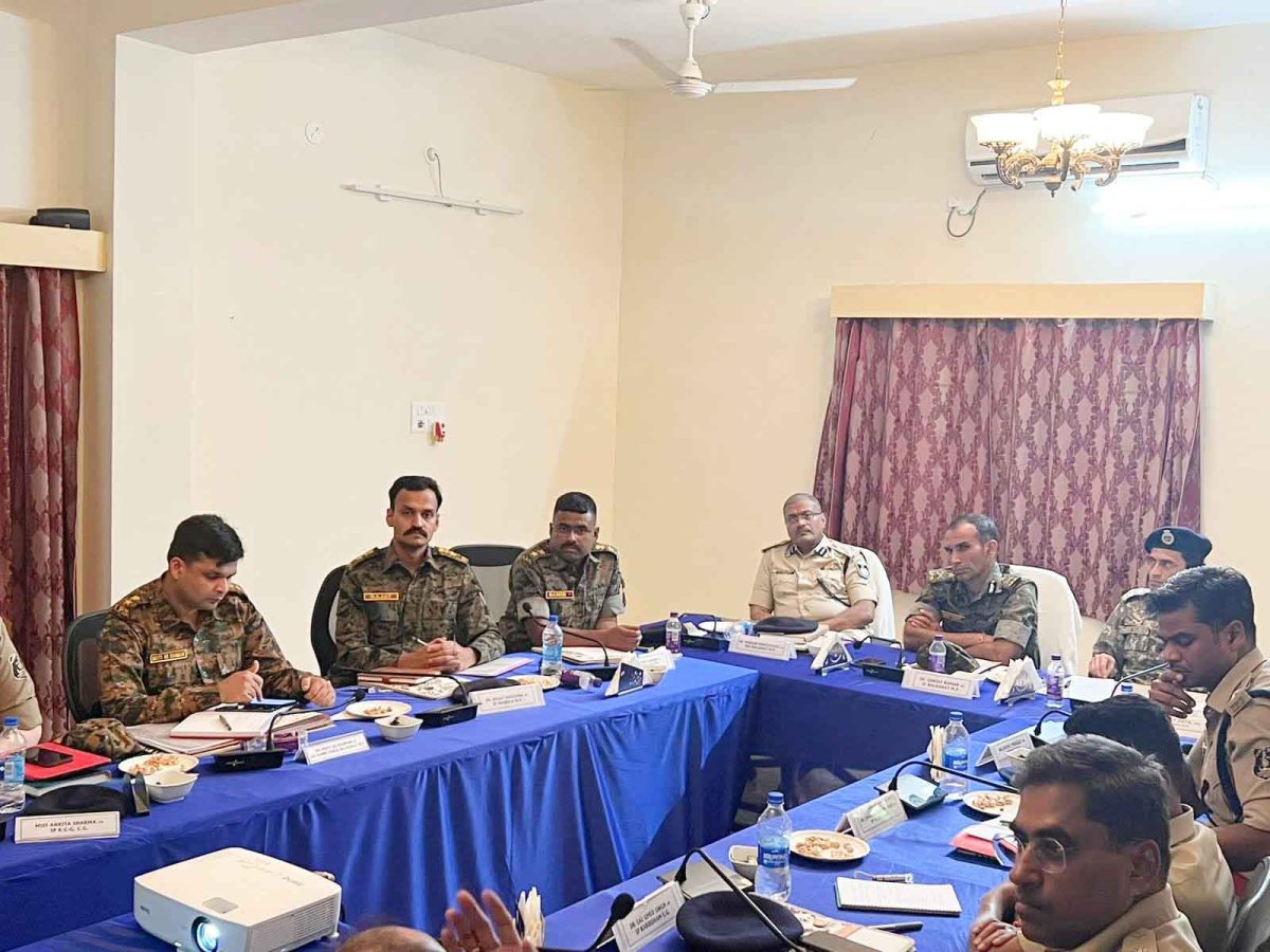 Balaghat News : नक्सली मुद्दे पर तीन राज्यों के पुलिस अधिकारियों ने की सांझी बैठक, समन्वय से मिलेंगे बेहतर परिणाम