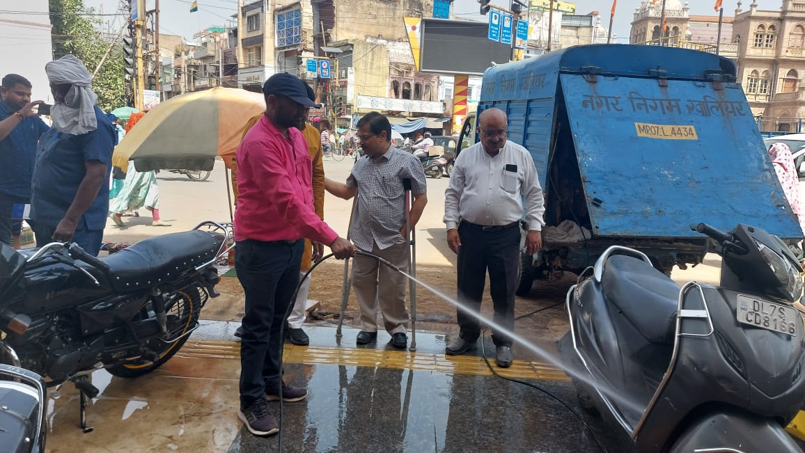 जब "लाड़ली बहना" के लिए एसबीआई ने की ना, तब काम आई अपर आयुक्त की गांधीगिरी