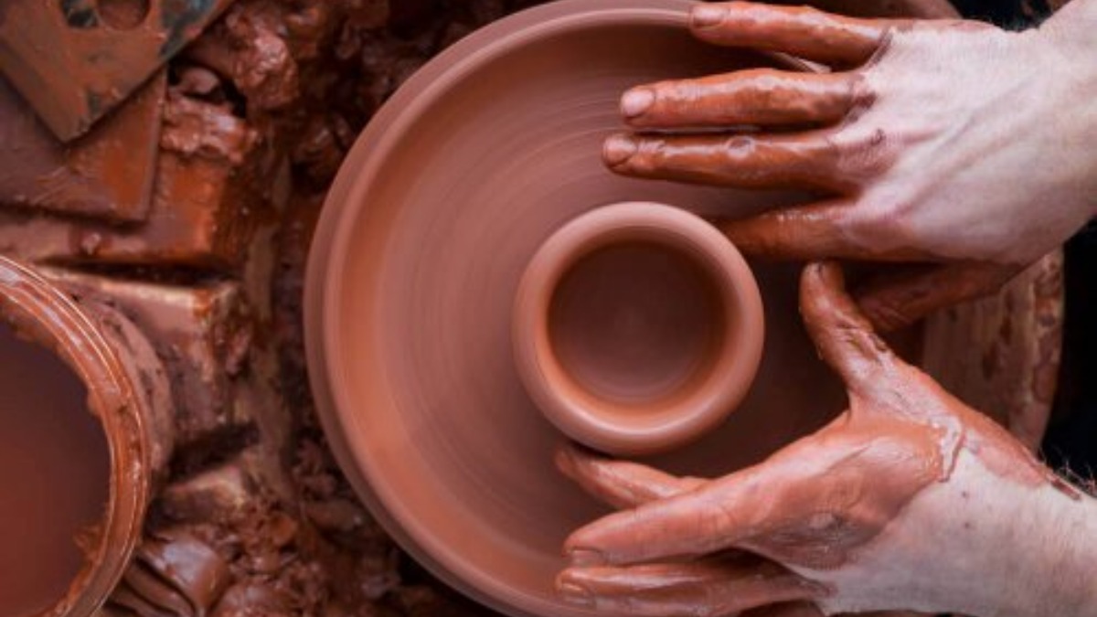 Vastu Tips for Keeping Clay Pots
