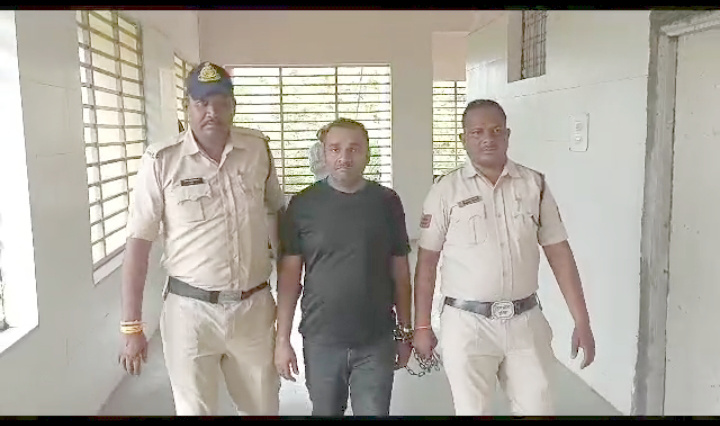 Burhanpur News: पुलिस को मिली बड़ी सफलता, 12 लाख लूट मामले में आरोपी को बिहार से किया गिरफ्तार