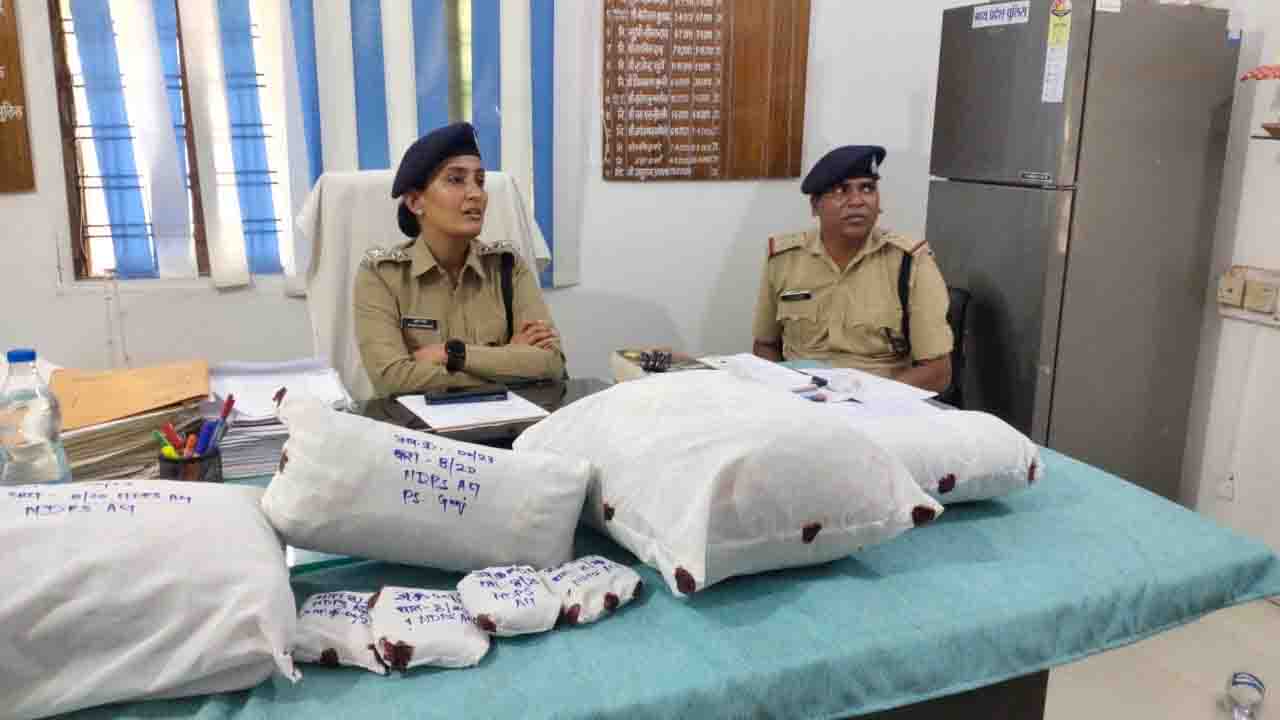 Betul News : 8 किलो गांजे की तस्करी करते 2 तस्कर गिरफ्तार