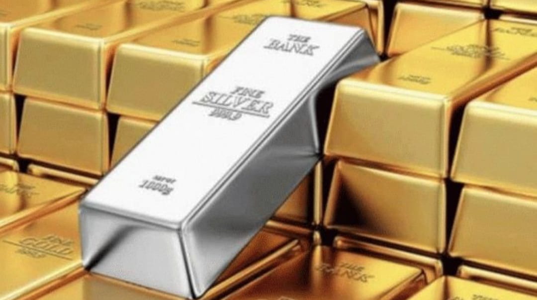 Gold Silver Rate Today : सोने की कीमत में गिरावट, जानें 1 किलो ग्राम चांदी का ताजा भाव
