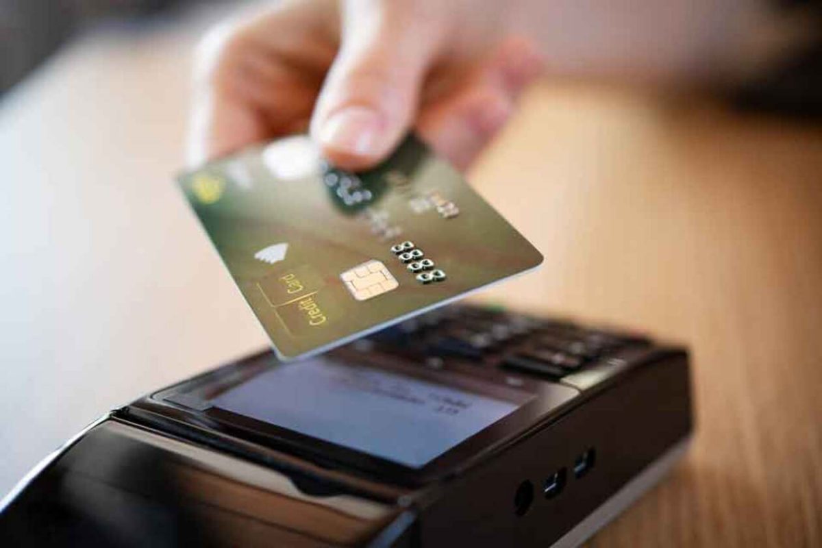 क्रेडिट कार्ड-डेबिट कार्ड के नियमों में होने जा रहा है बड़ा बदलाव, RBI ने जारी किया ड्राफ्ट सर्कुलर, पढ़ें पूरी खबर