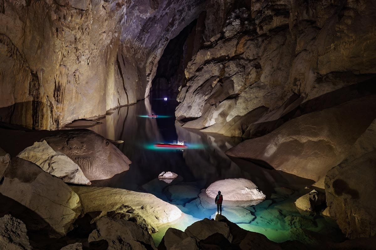 largest cave