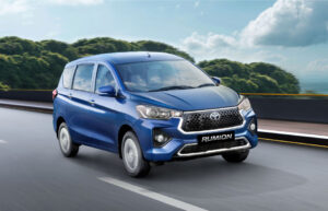 भारत में Toyota Rumion की बुकिंग शुरू, सड़कों को जल्द दिखेगी नई फैमिली कार, जानें फीचर्स और कीमत
