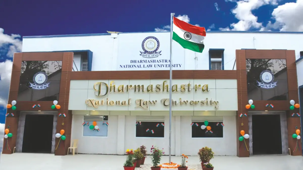 जबलपुर धर्मशास्त्र लॉ यूनिवर्सिटी का ऐतिहासिक फैसला, पीरियड्स के दौरान छात्राओं को मिलेगी छुट्टी