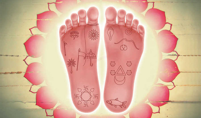 Lucky Feet Astrology