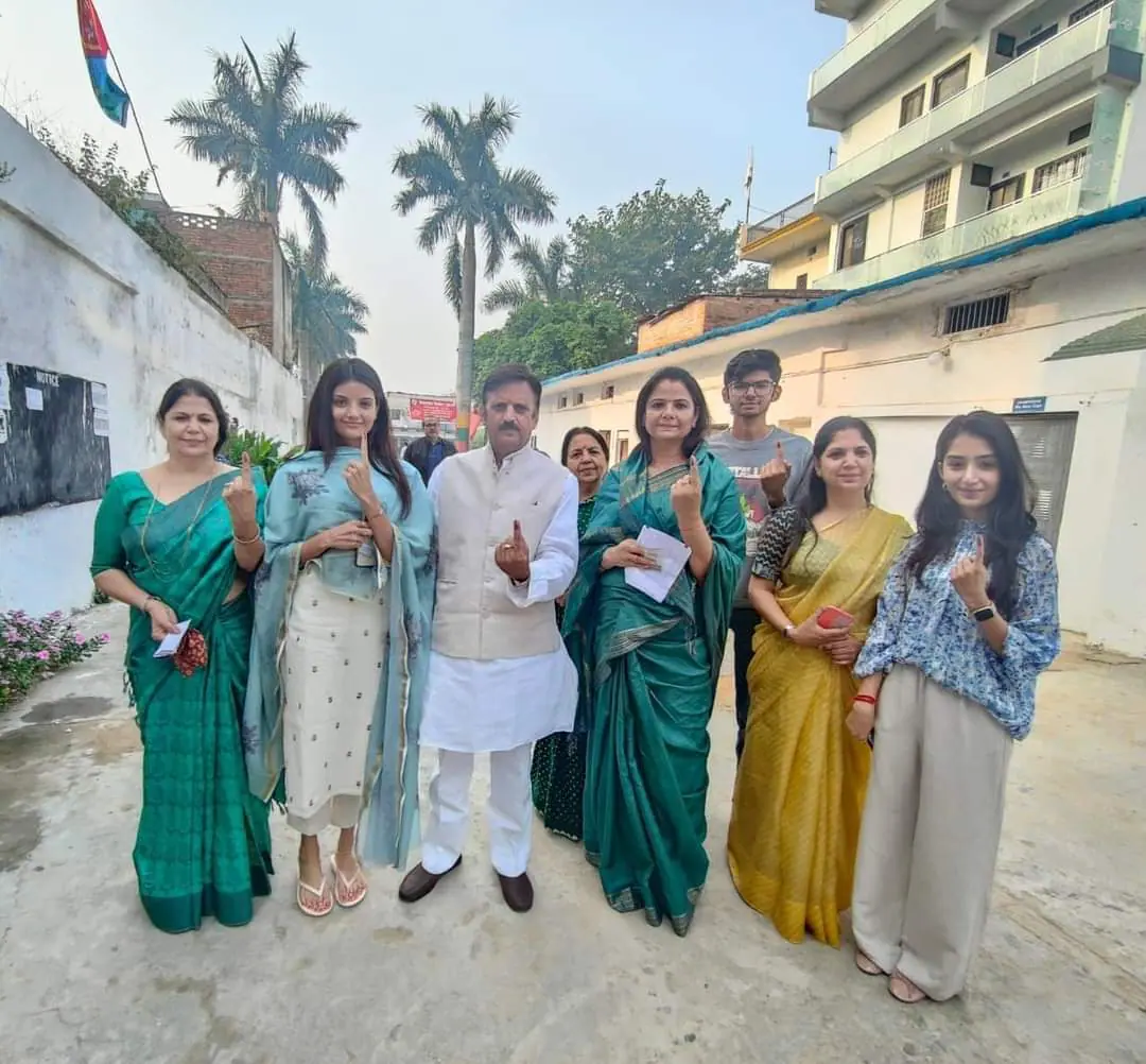 MP Election 2023 Voting : शिवराज सिंह चौहान, नरोत्तम मिश्रा, कमलनाथ, कैलाश विजयवर्गीय, कमल पटेल, सज्जन सिंह वर्मा, नकुल नाथ सहित कई दिग्गजों ने डाला वोट