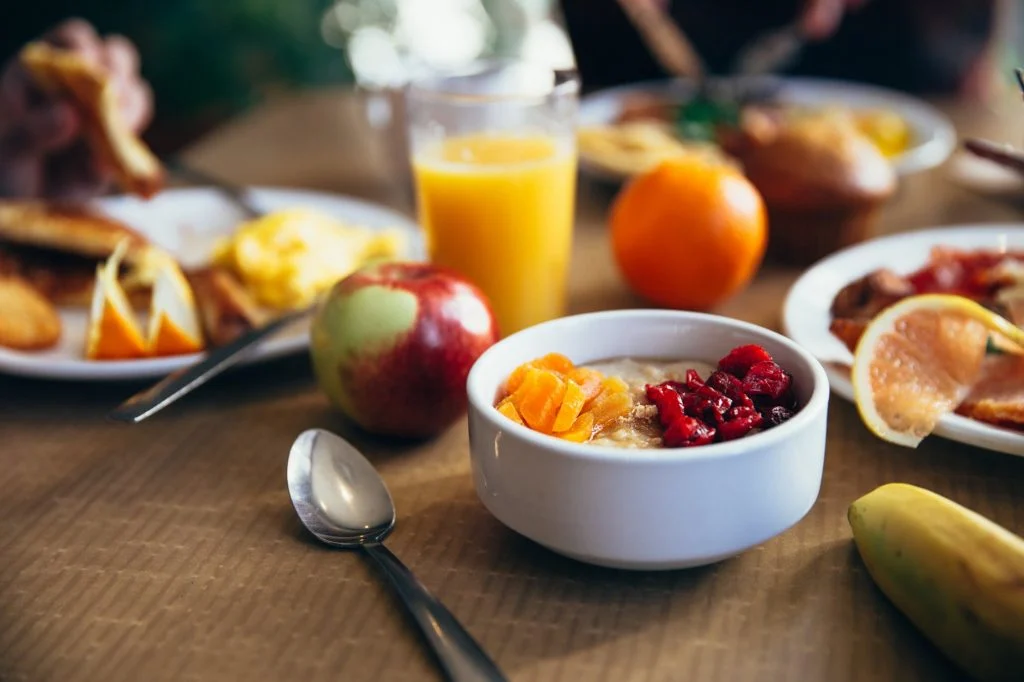 Winter Breakfast: सर्दियों में ट्राई करें ये हेल्दी और टेस्टी नाश्ते, सिर्फ 10 मिनट में बनकर हो जाएगा तैयार