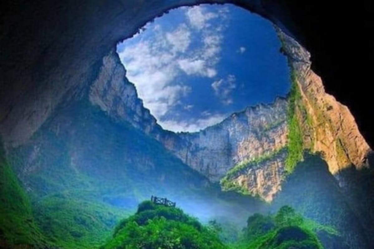 largest cave