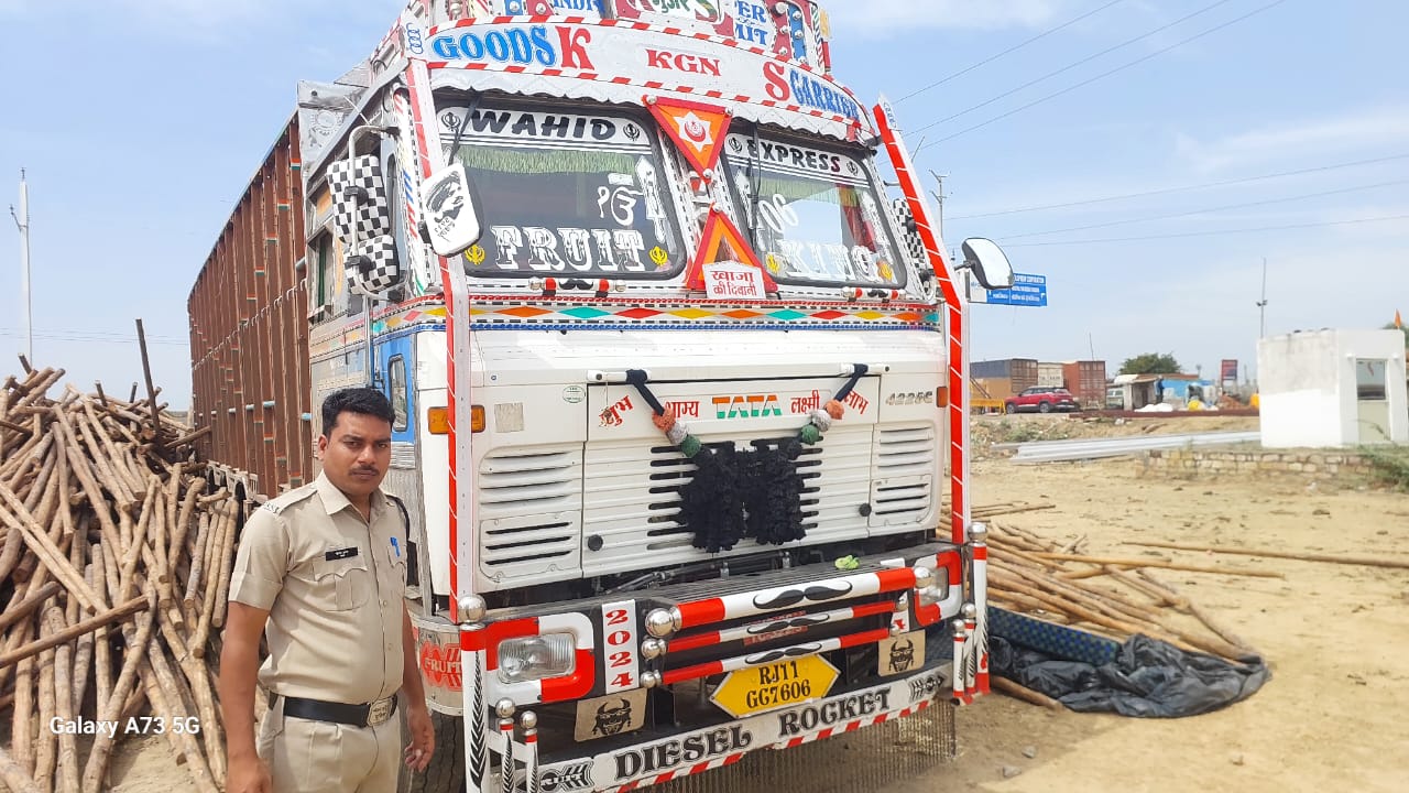 यूपी के तीन तस्कर ओडिशा से ट्रक में छिपाकर ला रहे थे 3 लाख का गांजा, ग्वालियर पुलिस ने किया गिरफ्तार