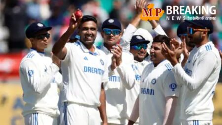 IND vs ENG Test Match: पांच मैचों की टेस्ट सीरीज में भारत ने इंग्लैंड को 4-1 से हराया, धर्मशाला टेस्ट में इंग्लैंड को पारी और 64 रन से दी मात
