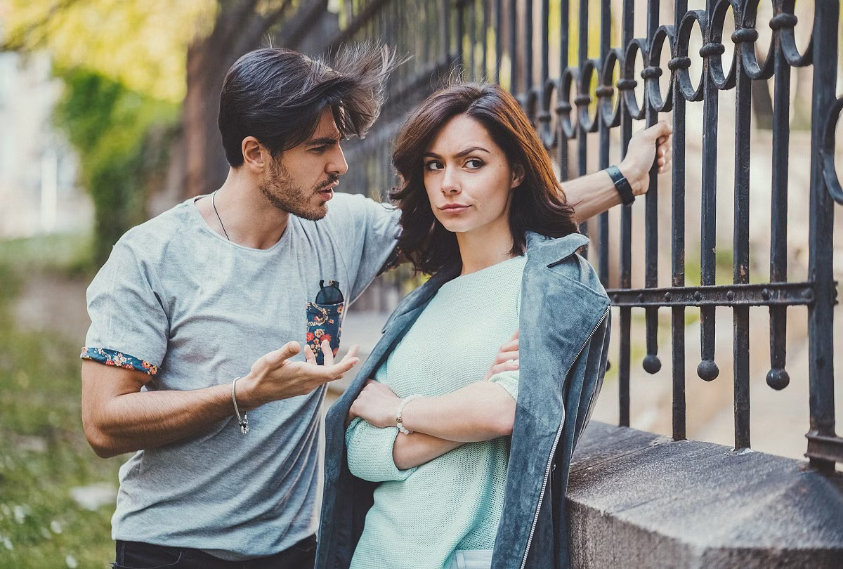 Relationship Tips: क्या आपका बॉयफ्रेंड आपके साथ कर रहा है टाइमपास, इन 4 तरीकों से लगाएं पता