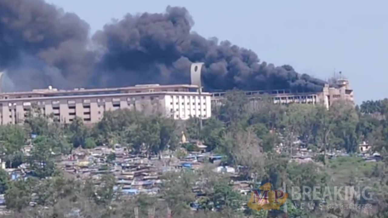 MP Vallabh Bhawan fire