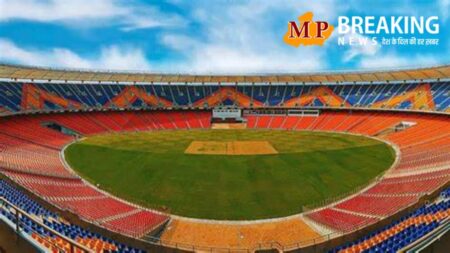 IPL 2024: आज गुजरात टाइटंस और सनराइजर्स हैदराबाद के बीच होगा मुकाबला, मैच से पहले जानें क्या कहती है नरेंद्र मोदी स्टेडियम की पिच रिपोर्ट
