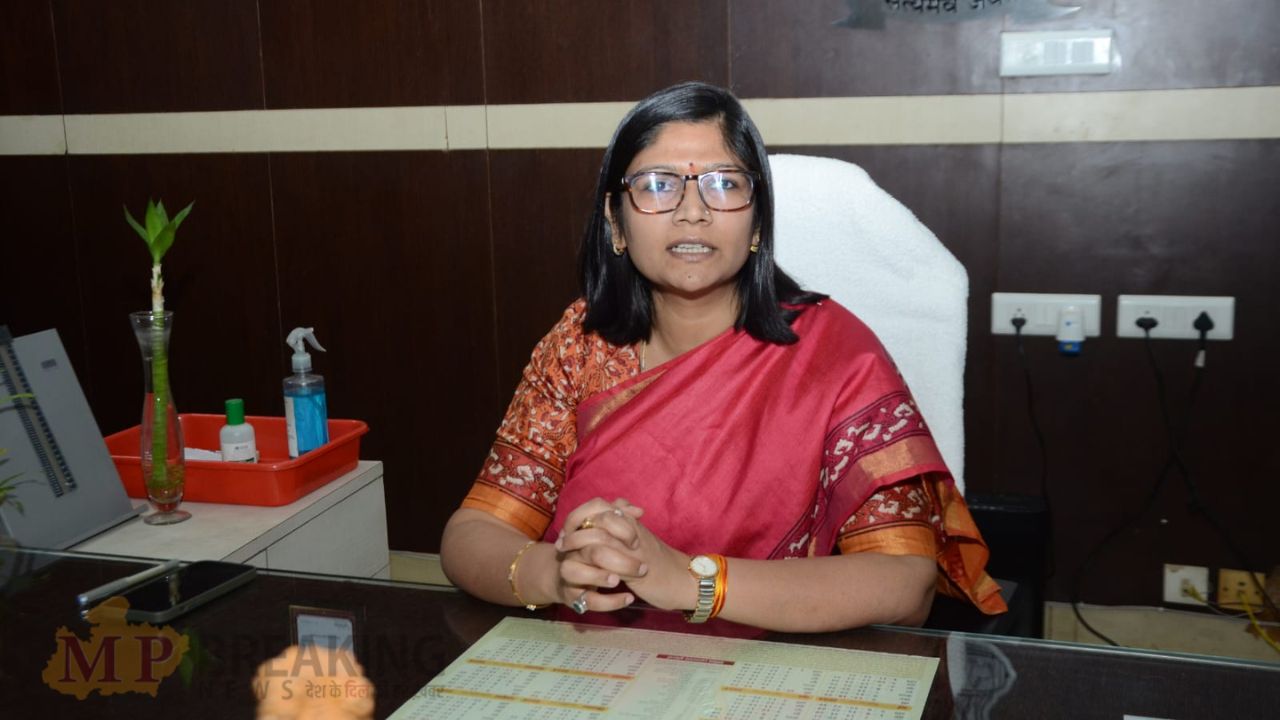 Gwalior Collector Ruchika Chauhan