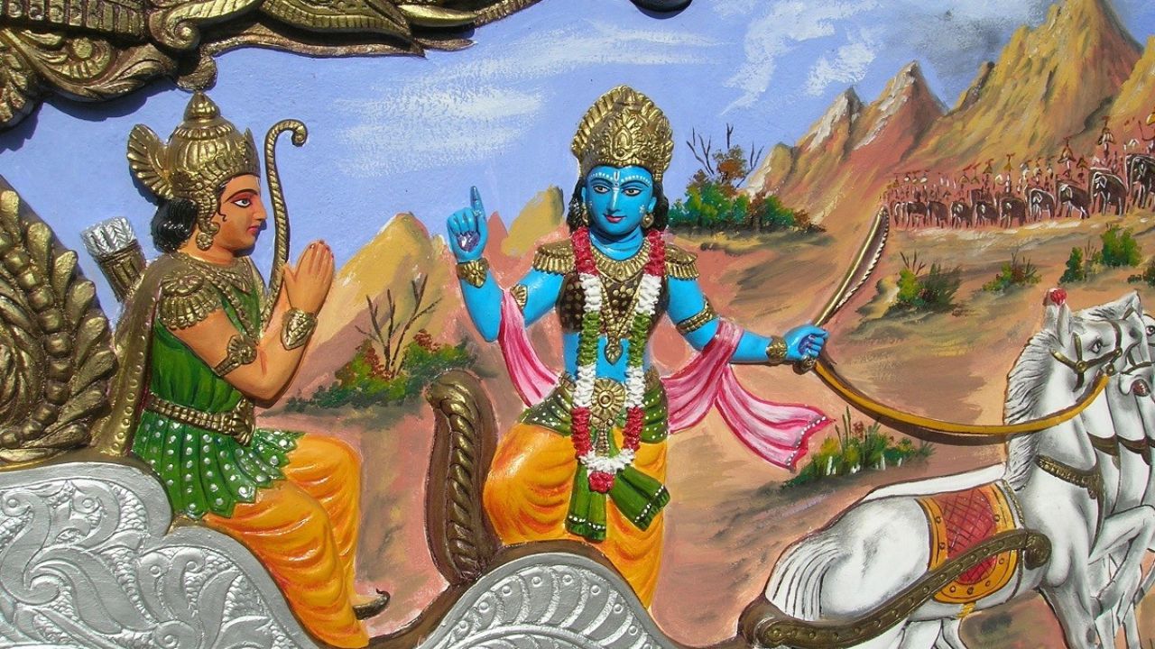 Gita Updesh: भगवान श्री कृष्ण ने बताएं हैं जीवन के 5 महत्वपूर्ण सत्य, जानें यहां