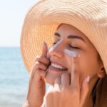 Skin Care Tips: गर्मियों में रखें अपने स्किन का ध्यान, त्वचा की चमक बरकरार रखने के लिए अपनाएं ये आसान तरीका