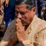 चुनावों के बीच सीएम मोहन यादव ने क्षिप्रा नदी में लगाई डुबकी, कहा 'माँ के तट को लेकर न हो राजनीति'