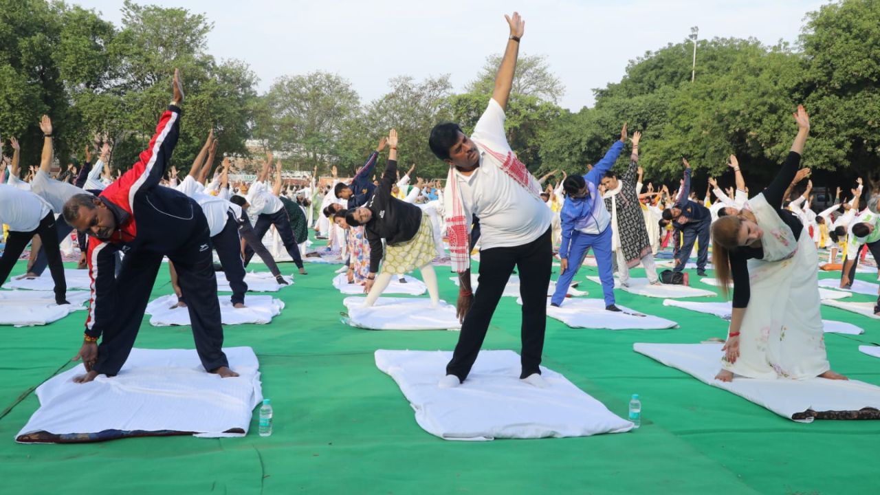 yoga program gwalior