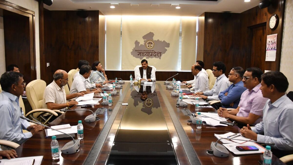 CM Dr Mohan Yadav meeting