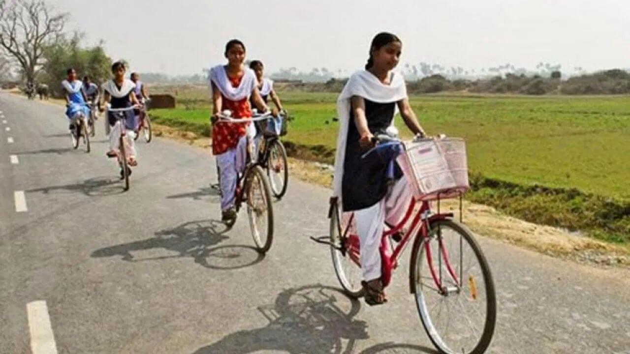 school children on bicycles