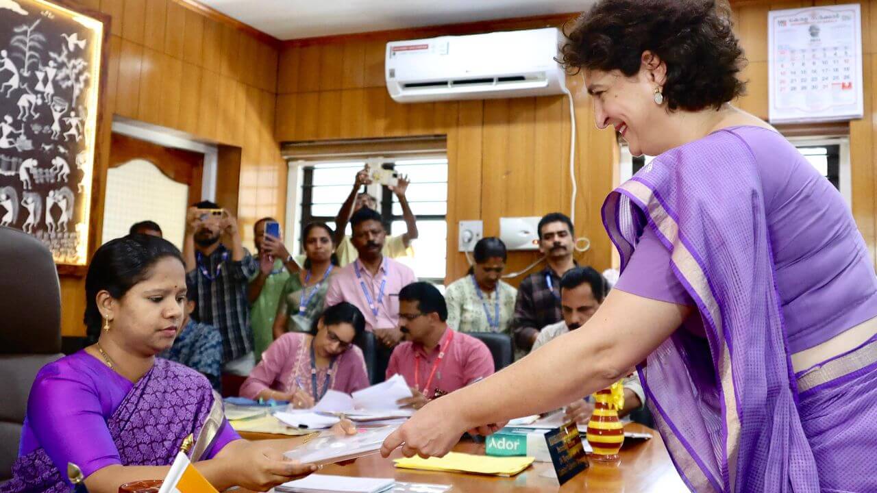 Priyanka Gandhi filed nomination