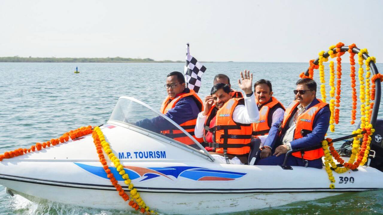 Sarsi Tourism Center and Island Resort CM Dr. Mohan Yadav