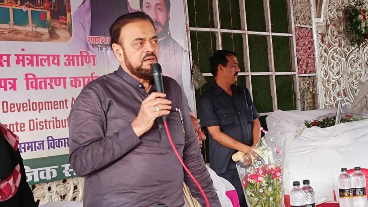 Maharashtra राहुल गांधी ने वोट चोरी के सबूत पेश किए, चुनाव आयोग कार्रवाई नहीं कर रहा; अबु आजमी ने क्या कहा