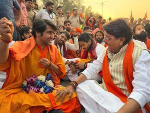 धीरेंद्र शास्त्री कैलाश विजयवर्गीय 