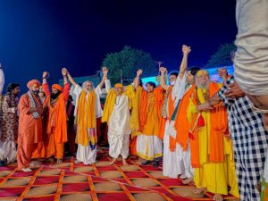 धीरेन्द्र शास्त्री साधु संत